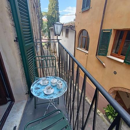 Il Terrazzino Leilighet Cetona Eksteriør bilde